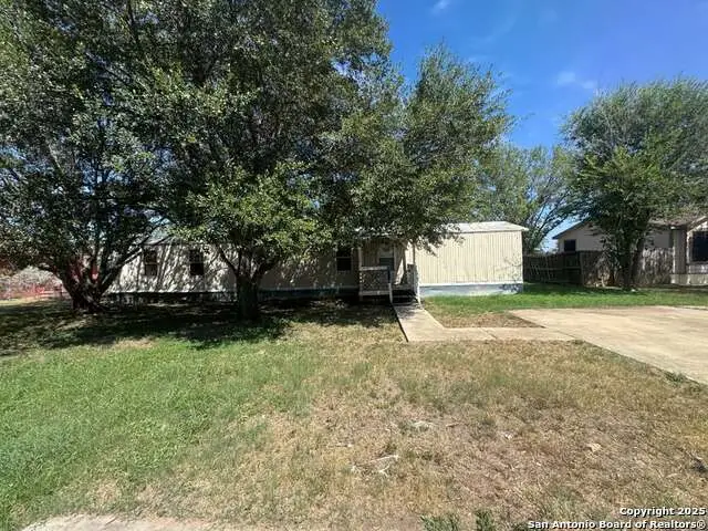 2907 Southern Breeze, Hondo, TX 78861 - Image #2