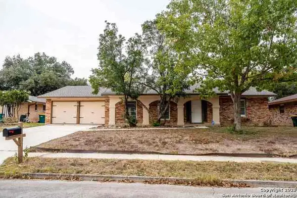 123 Granada, Universal City, TX 78148