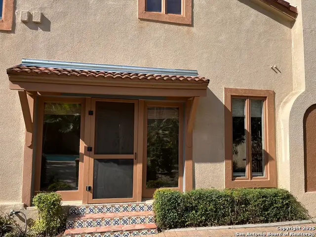 122 E Hollywood, San Antonio, TX 78212 - Image #2