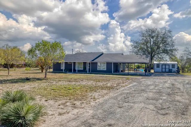1459 Westward Trail, Uvalde, TX 78801 - Image #3