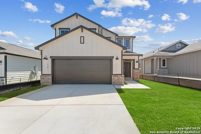 739 Langston, New Braunfels, TX 78130 - Image #3