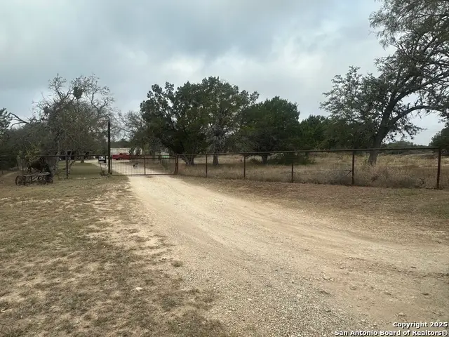 617 Stevens Ranch Rd, Bandera, TX 78003 - Image #2