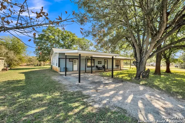 470 Rutledge, Poteet, TX 78065 - Image #2