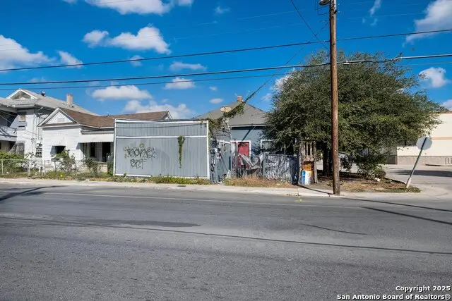 2925 W Commerce St, San Antonio, TX 78207 - Image #3