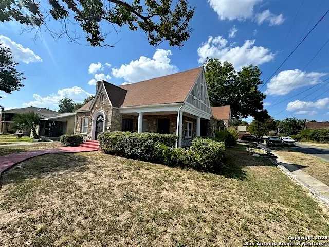 2001 Kings, San Antonio, TX 78201 - Image #2