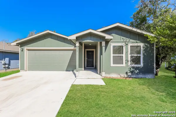 228 Garcia, Seguin, TX 78155