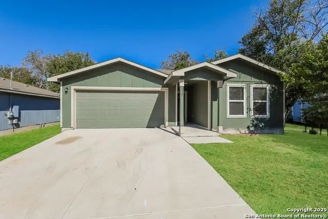 228 Garcia, Seguin, TX 78155 - Image #3