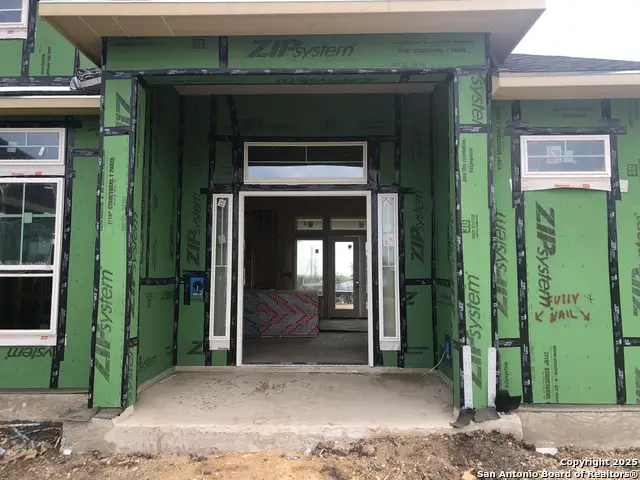 810 Niebla Creek, San Antonio, TX 78263 - Image #3