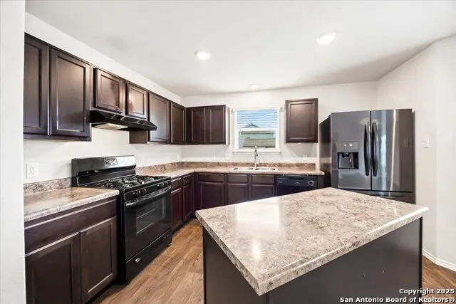 5530 Rosillo Hill, San Antonio, TX 78222 - Image #3