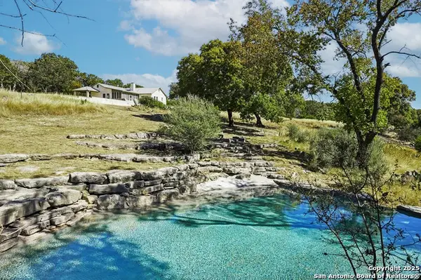 174 Cedar Rock Trail, Hunt, TX 78024