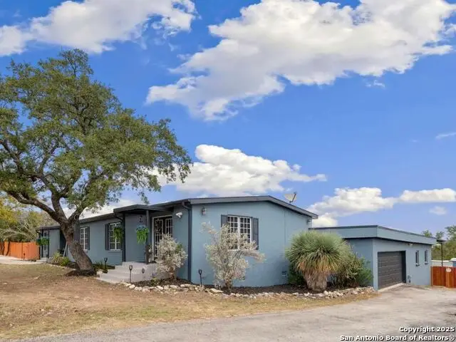 1575 Live Oak Drive, Canyon Lake, TX 78133 - Image #1