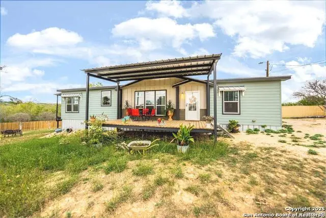 192 County Road 5635, Castroville, TX 78009 - Image #2