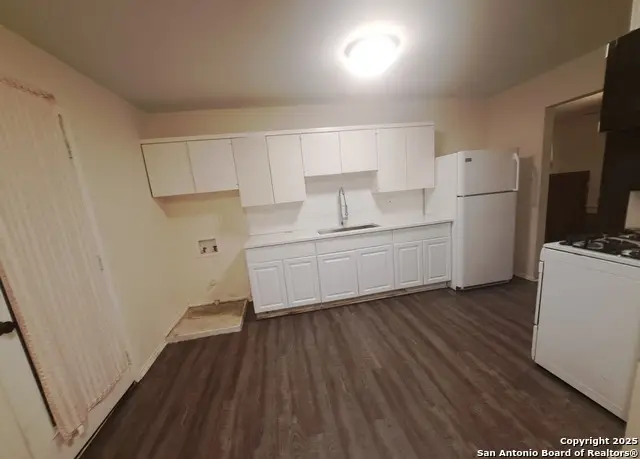 5502 Wales, San Antonio, TX 78223 - Image #3