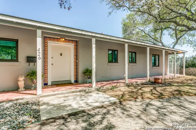 426 E Hathaway, San Antonio, TX 78209 - Image #3