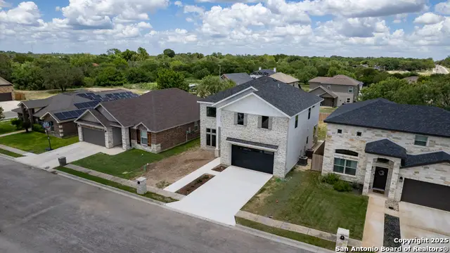 6 Rio Seco, Uvalde, TX 78801 - Image #2