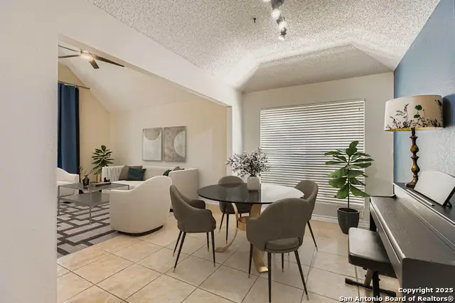 9319 Fishers Hill, San Antonio, TX 78240 - Image #2