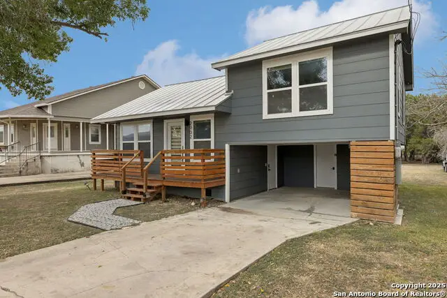 2902 Katy St, New Braunfels, TX 78130 - Image #2