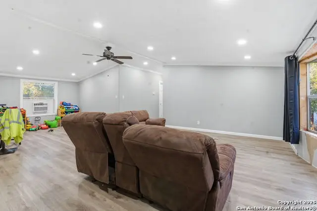 185 Canyon Bend, Canyon Lake, TX 78133 - Image #3