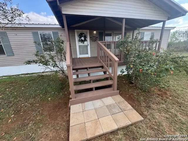 340 Mourning Dove, Floresville, TX 78114 - #2