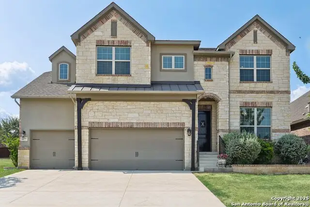 1077 Stone Crossing, New Braunfels, TX 78132 - Image #3