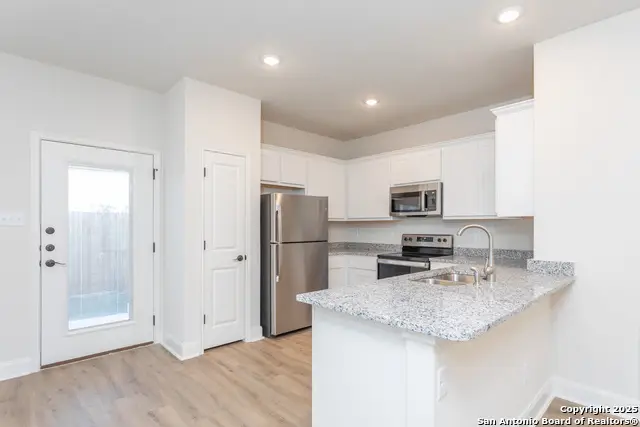 13902 Enzo Gate, 101/ 102, San Antonio, TX 78253 - Image #2