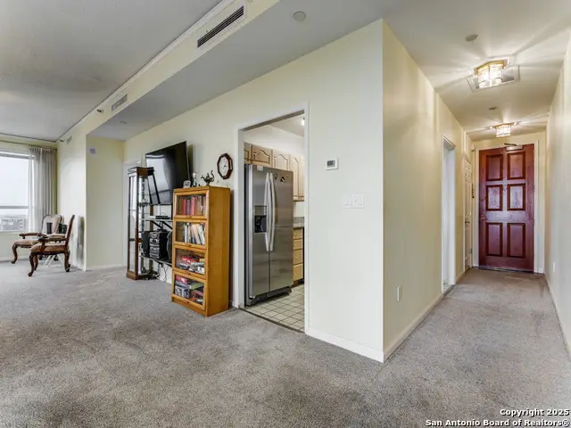 1 Towers Park Ln #1511, San Antonio, TX 78209 - Image #1