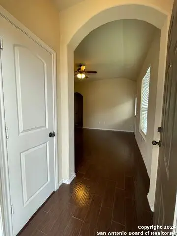 713/717 Creekside Cir, New Braunfels, TX 78130 - Image #3