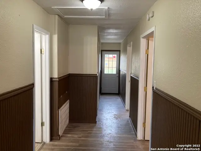 516 Holland, Crystal City, TX 78839 - Image #3