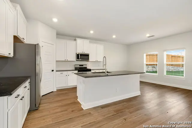 9427 Dassler Springs, Converse, TX 78109 - Image #3