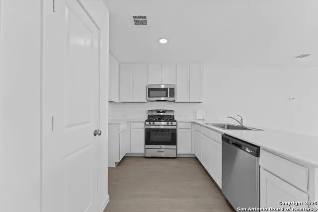 3785 Swift Fox Rd, New Braunfels, TX 78130 - Image #2