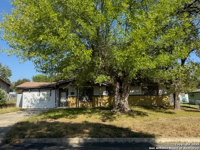 3939 Viewsite Drive, San Antonio, TX 78223 - Image #1