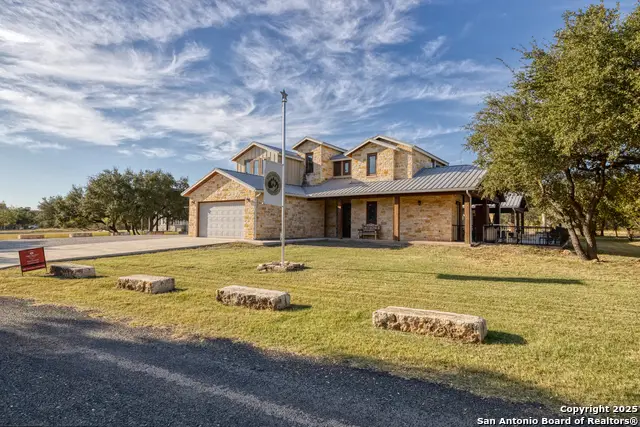 236 Tequila Sunrise, Concan, TX 78838 - #3