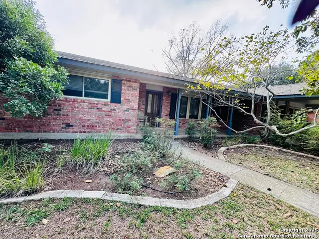 1705 Hickory, Floresville, TX 78114 - #3