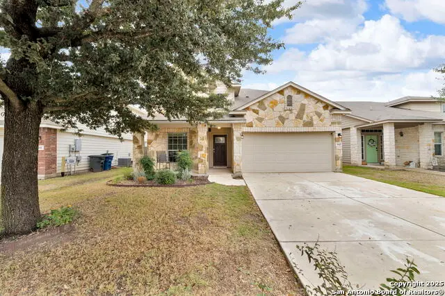 945 Lauren, New Braunfels, TX 78130 - Image #3