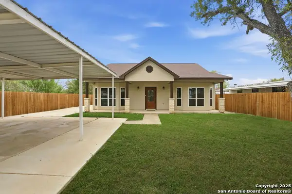 5122 Gwenda Lea, San Antonio, TX 78242
