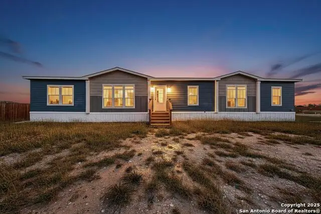 173 Medina Verde, Natalia, TX 78059 - Image #2