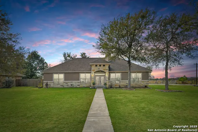 1310 Hunters Court, Seguin, TX 78155 - Image #3