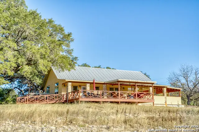 255 Thunder Creek, Utopia, TX 78884 - Image #1