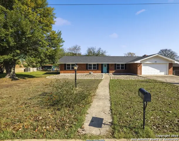 205 Wild Timber, Kerrville, TX 78028 - Image #2