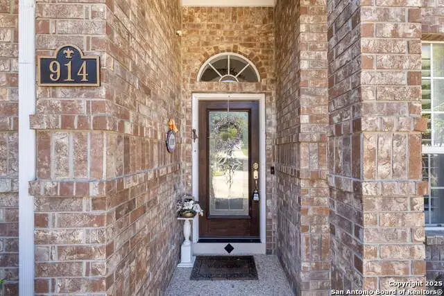 914 Grassy Meadows, San Antonio, TX 78258 - Image #2