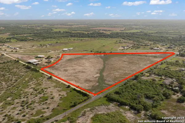 18434A Fm 471, Natalia, TX 78059