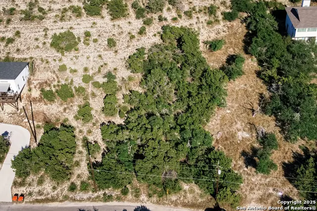 354 Ledgeview Drive, Canyon Lake, TX 78133 - Image #2