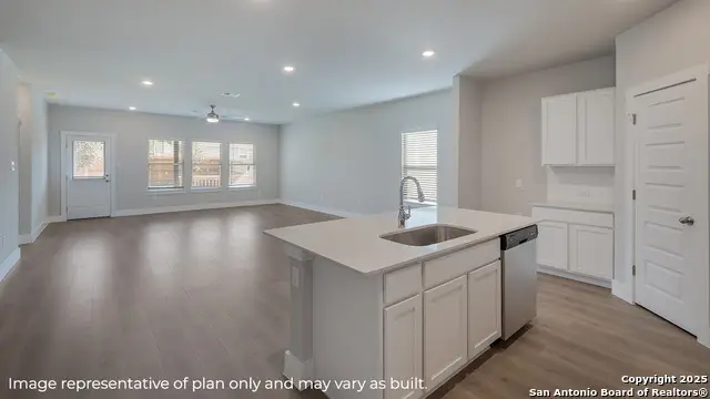 20903 Stonework Spur, San Antonio, TX 78266 - Image #3