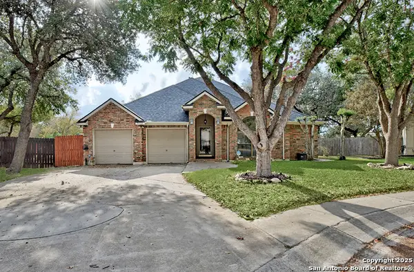 9479 Camino Venado, Helotes, TX 78023