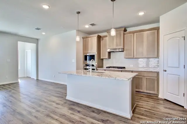 820 Little Pebble, New Braunfels, TX 78130 - Image #2