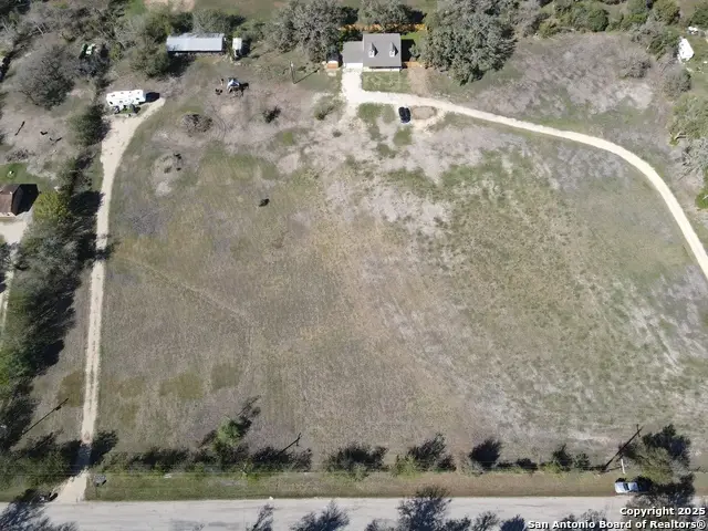 323 Ferryboat Lane, New Braunfels, TX 78130 - Image #2
