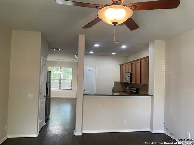 6202 W Jolie Ct, San Antonio, TX 78240 - Image #3