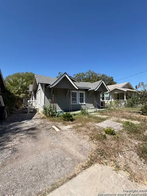 105 Heflin, San Antonio, TX 78210
