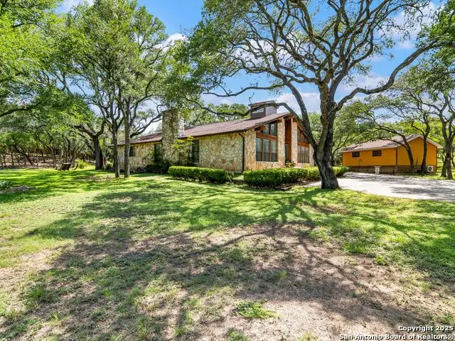101 Hunters Glen Dr, San Marcos, TX 78666 - Image #3