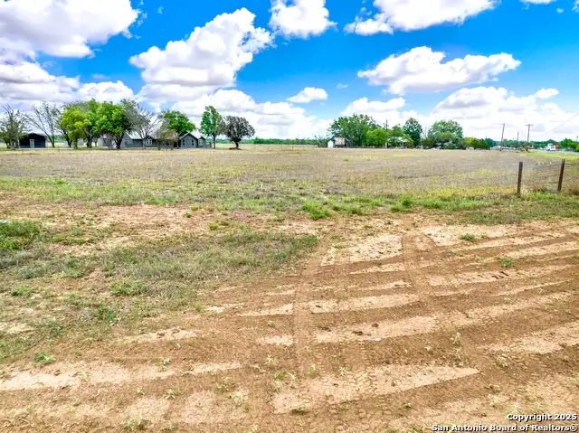 LOT 4 Cr 343, Hondo, TX 78861 - Image #2